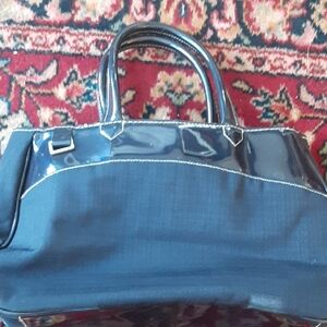 Estee Lauder Glossy Navy Tote